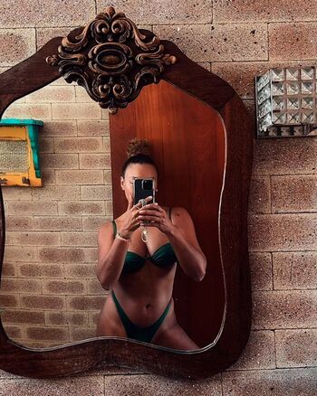 Full leaked Sheron menezes private photo