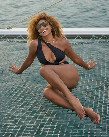 Full leaked Sheron menezes private photo