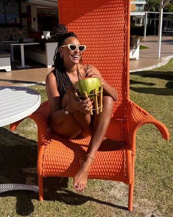 Full leaked Sheron menezes private photo