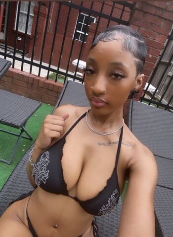 Full leaked Sheworeblacktoo private photo