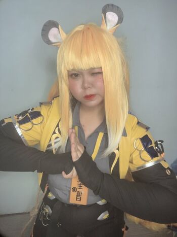 Full leaked Shi shio private photo