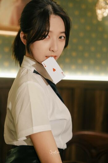 Full leaked Shian g page private photo