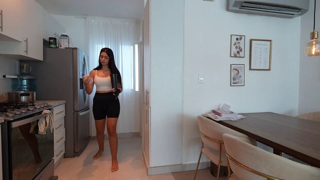 Full leaked Shirin azami page private photo
