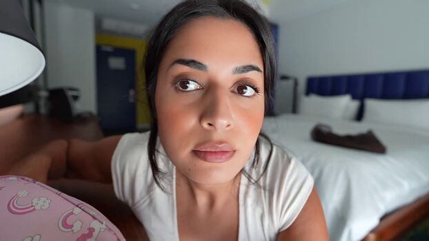 Full leaked Shirin azami page private photo
