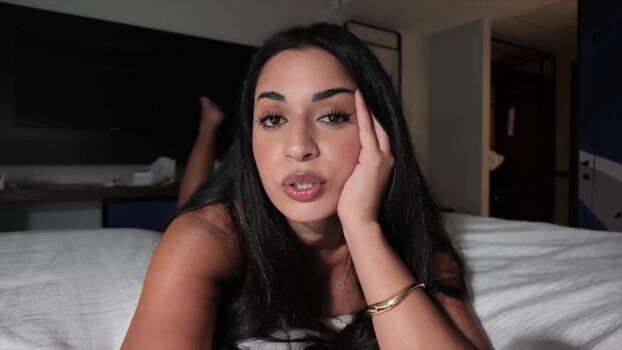 Full leaked Shirin azami page private photo
