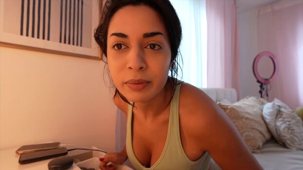 Full leaked Shirin azami private photo