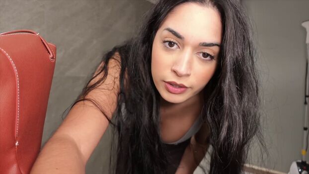 Full leaked Shirin azami private photo