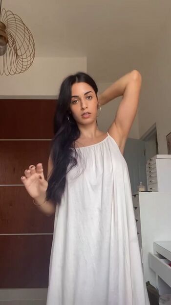 Full leaked Shirin azami page private photo