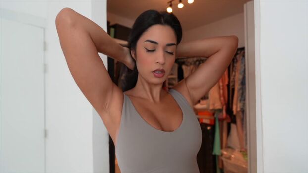 Full leaked Shirin azami page private photo