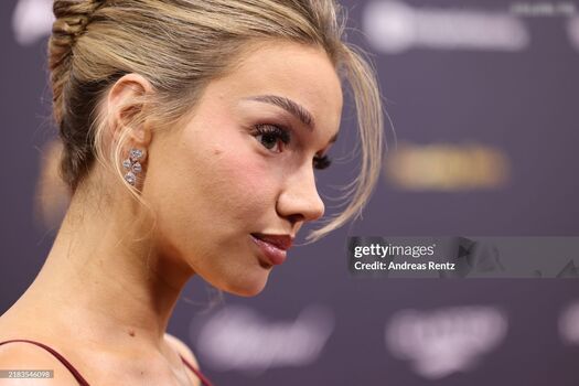 Full leaked Shirin david private photo