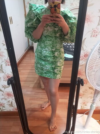shirley_pinksoles