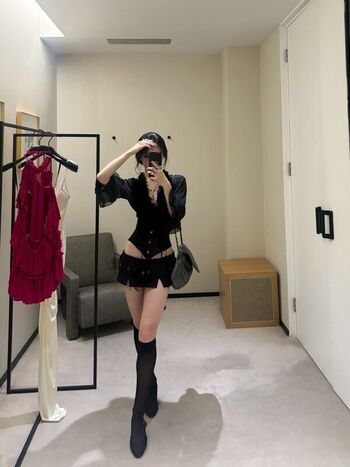 Full leaked Shirlizleee private photo