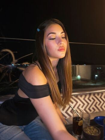 Full leaked Shivani singh private photo
