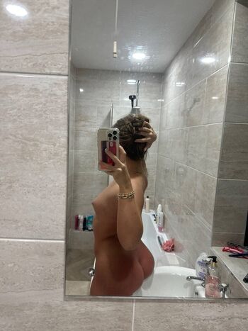 Full leaked Shona pickering private photo