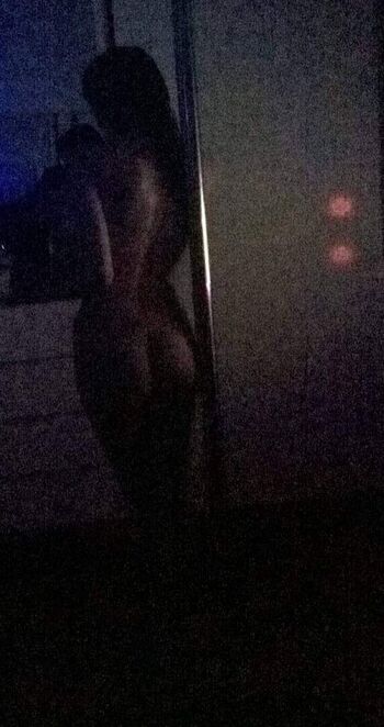 Full leaked Show your girlfriend private photo