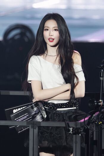 Full leaked Shuhua page private photo