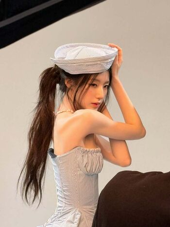 Full leaked Shuhua private photo