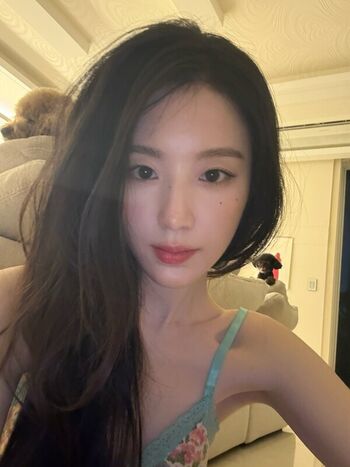 Full leaked Shuhua private photo