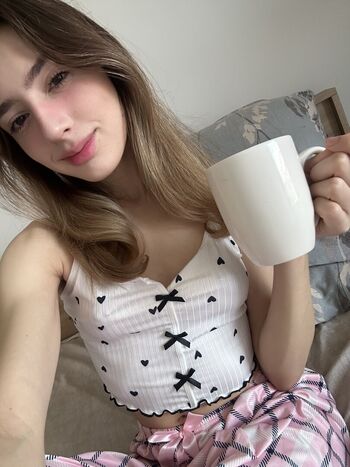 Full leaked Shy amelia private photo