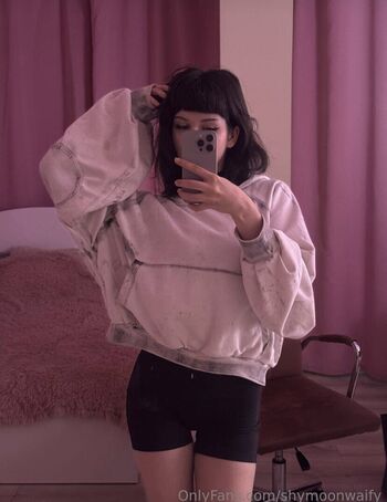 Full leaked Shymoonwaify page private photo