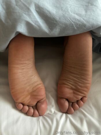 Full leaked Shys soles private photo