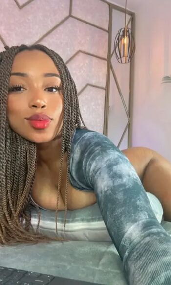 Full leaked Sia adams private photo