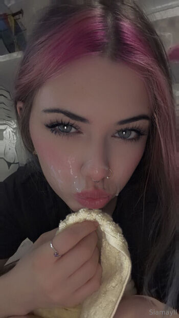Full leaked Siamayll private photo