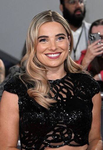 Full leaked Sian welby private photo