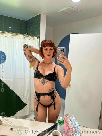 Full leaked Sidney summers private photo