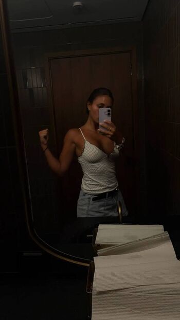Full leaked Siena hostetler private photo