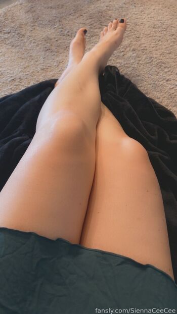 Full leaked Siennaceecee private photo