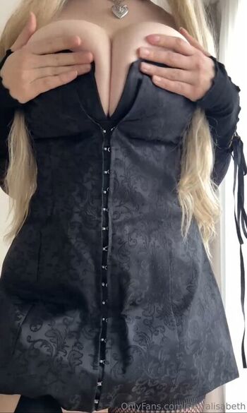 Full leaked Sierra lisabeth private photo