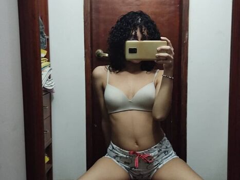 Full leaked Sikosia page private photo
