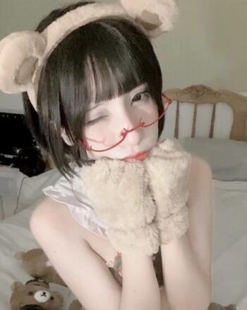 Full leaked Sillyarisuu private photo