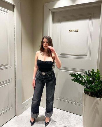 Full leaked Silviaamulas private photo