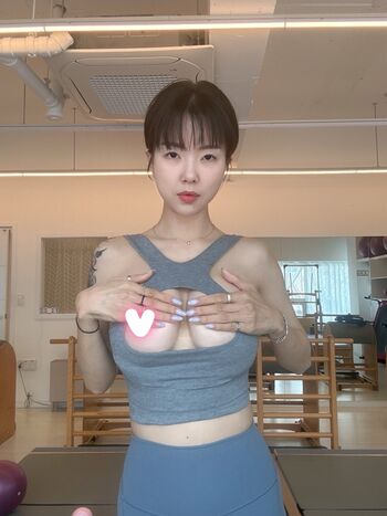Full leaked Simby pilates private photo