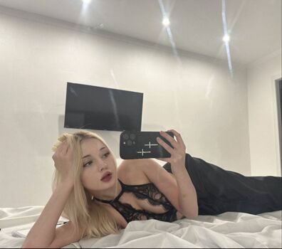 Full leaked Simenkko private photo