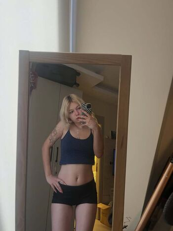 Full leaked Simlosssss private photo