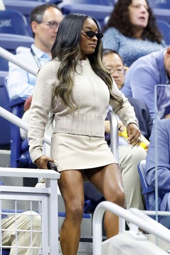 Full leaked Simone biles private photo
