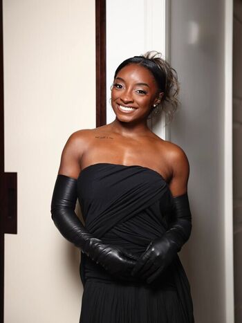 Full leaked Simone biles private photo