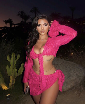 Full leaked Simran private photo