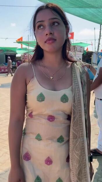 Simran yadav