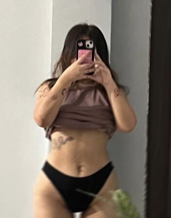 Full leaked Simranyonzon private photo