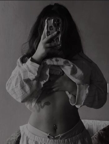Full leaked Simranyonzon private photo