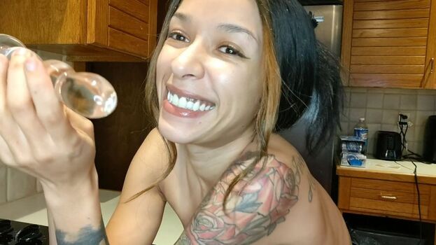 Full leaked Sin snack private photo