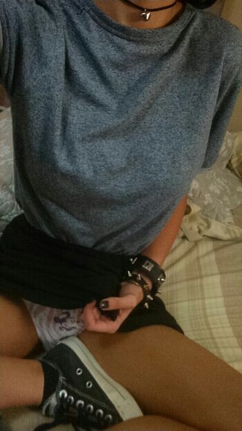 Full leaked Sinammonroll private photo