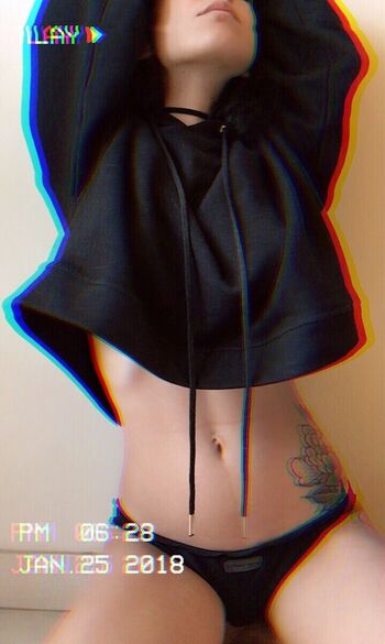 Full leaked Sinammonroll private photo