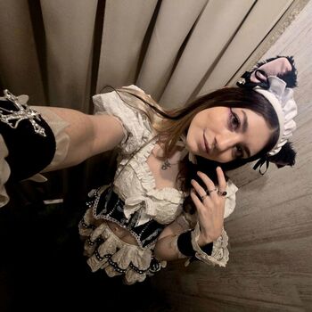 Full leaked Sincerelylyn private photo