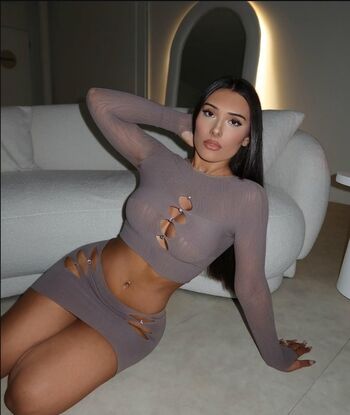 Full leaked Siobhan awad private photo