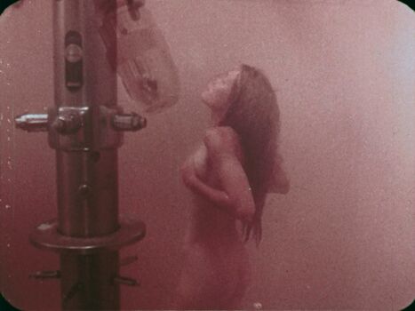 Full leaked Sissy spacek private photo